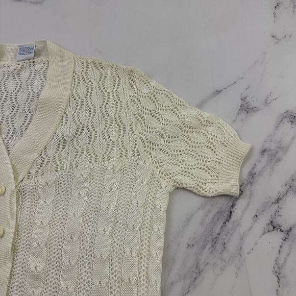 Suisse Knits Womens Vintage 80s Cardigan Sweater Size L White Cable Cottage - Picture 3 of 13